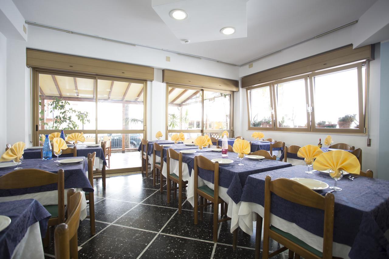 Hotel Domus Mea Cattolica Exterior photo