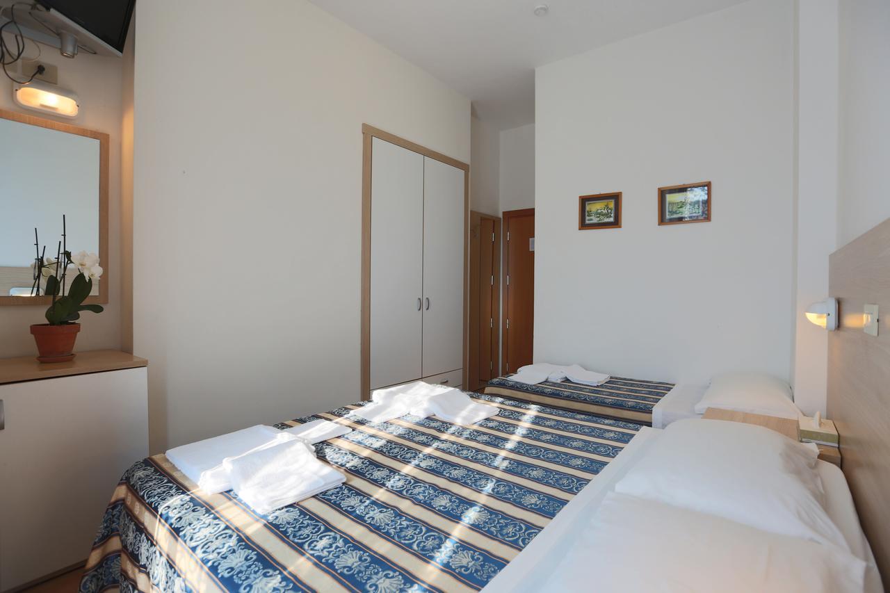 Hotel Domus Mea Cattolica Exterior photo